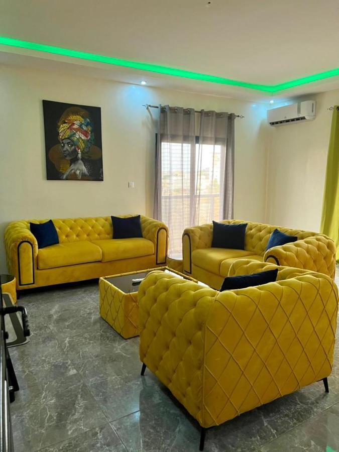 Residence Des Almadi Dakar Exterior photo